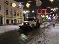 395 дорожных машин расчищали улицы Нижнего Новгорода   