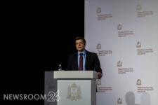 Никитин выступил с докладом на Сочинском инвестиционном форуме   