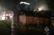 Расселенный дом сгорел на улице Горького в Нижнем Новгороде 