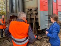 СК начал проверку из-за схода вагона электрички с рельсов в Нижнем Новгороде 