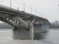 15-летняя девочка выжила после падения с Канавинского моста в Нижнем Новгороде 