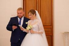 Нижегородские молодожены проголосовали прямо на церемонии бракосочетания 