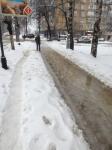 Нижегородцы утопают в огромных лужах на тротуарах 