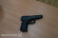 Полиция Дзержинска проводит проверку из-за принесенного в школу учеником пистолета 
