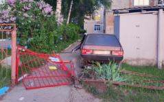 Пьяный водитель врезался в здание детсада в Нижнем Новгороде 