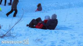 Трое детей травмировались при катании с горок в Нижнем Новгороде 