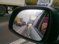 Автокран перевернулся на проезжей части в Нижнем Новгороде 