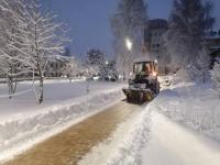 Последствия снегопада в ночь на 17 декабря устраняют в Нижнем Новгороде 