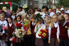 Около 317 тысяч детей пошли в школы в Нижегородской области 1 сентября 