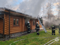 Баня горит в Нижегородской области 28 октября 