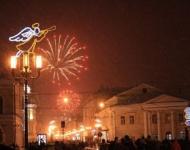 Новогодний фейерверк состоится на площади Горького в час ночи 1 января 