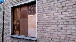 Около 120 кубометров битых стекол вывезено после взрыва из Дзержинска  