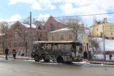 Пассажирский автобус сгорел на Зеленском съезде 28 марта 