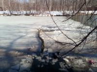 Провалившегося под лед рыбака спасли в Нижнем Новгороде 