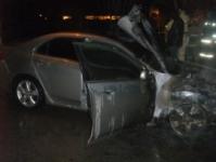 9 человек тушили загоревшийся в Кстово автомобиль 3 апреля 