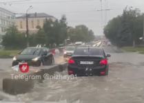 Улицы Нижнего Новгорода затопило из-за сильного ливня 9 июля   