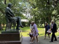Туристы из 50 регионов побывали в Большом Болдине накануне дня рождения Пушкина  