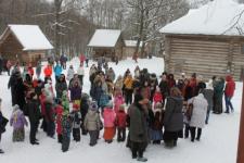 Более 300 нижегородцев участвовали в празднике «Хуторские Святки» 9 января 