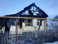 Двое погибли при пожаре в частном доме в Лукояновском округе 