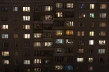 Обнаженный мужчина устроил танцы на окне в Нижнем Новгороде 