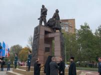 Глава МЧС Куренков открыл памятник Пожарным и спасателям в Нижнем Новгороде 