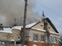 Дом сгорел в Шатках 21 января  