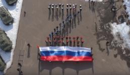 Флешмоб в поддержку российских военнослужащих состоялся в Нижнем Новгороде 