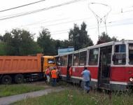 Кондуктор трамвая погибла в ДТП с самосвалом в Автозаводском районе 