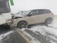 Женщина пострадала в массовом ДТП с автобусом на дамбе в Заволжье 