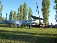 В нижегородский парк Победы привезли МИГ-перехватчик 