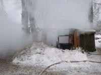 Гараж с мотоблоком сгорел в Ковернинском районе из-за замыкания гирлянды 