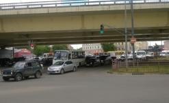 Многокилометровые пробки образовались на выездах из Нижнего Новгорода 16 июля 