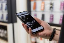 Клиенты Tele2 могут полгода не платить за связь при покупке смартфона Xiaomi 