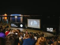 Tele2 устроит специальный ночной киносеанс на фестивале «Горький fest» 