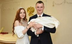 Мобилизованного нижегородца поздравили со свадьбой и рождением ребенка 