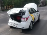 Три человека пострадали в ДТП с двумя такси в Ленинском районе 