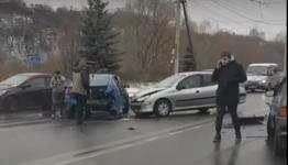 Опубликовано фото массового ДТП на Бринского в Нижнем Новгороде 