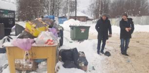 Регоператору поручили вывезти мусор с контейнерных площадок в Нижнем Новгороде
 