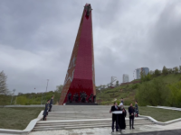 Стелу «Город трудовой доблести» открыли в нижегородском парке Победы 