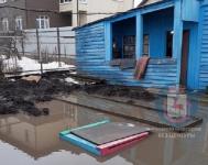 Жильцов затопленного дома в Сормове освободили из «водного плена» 