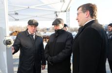 Никитин и Головченко заложили капсулу времени на строительстве школы в Арзамасе 