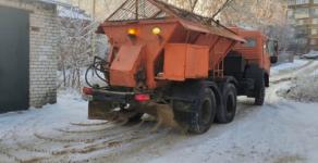 Обработку дорог и тротуаров от гололеда усилили в Нижнем Новгороде 
