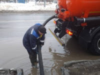Водооткачивающая техника вышла на улицы Нижнего Новгорода 12 марта 