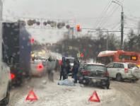 Пожилой мужчина умер за рулем на Гагарина в Нижнем Новгороде 