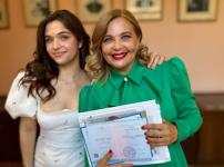 Нижегородская актриса Пегова показала фото с выпускного дочери 