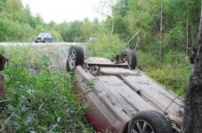 Автомобиль перевернулся в Нижегородской области 