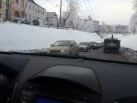 Авария парализовала движение по Зеленскому съезду в Нижнем Новгороде 