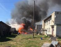 Пожар под Семеновом охватил сараи и жилой дом в 600 «квадратов»  