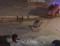 Скорая помощь застряла в сугробах в нижегородском ЖК «Новая Кузнечиха» 