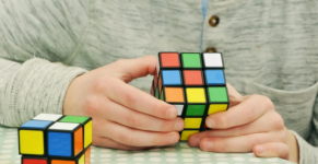 Нижегородец запатентовал кубик Рубика с выдвигающимися элементами 